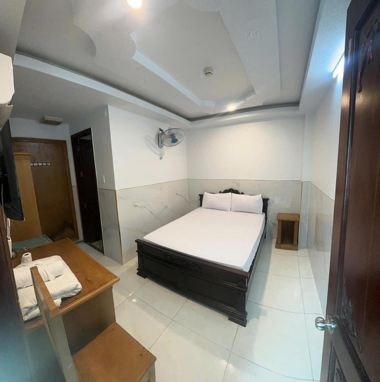 הו צ'י מין סיטי Hotel Anh Phuong II מראה חיצוני תמונה