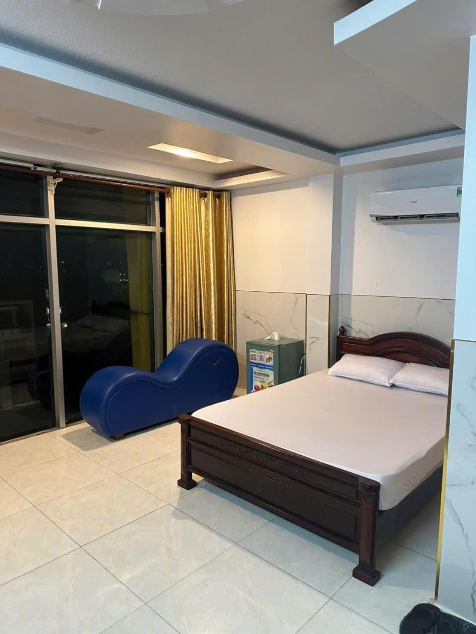 הו צ'י מין סיטי Hotel Anh Phuong II מראה חיצוני תמונה